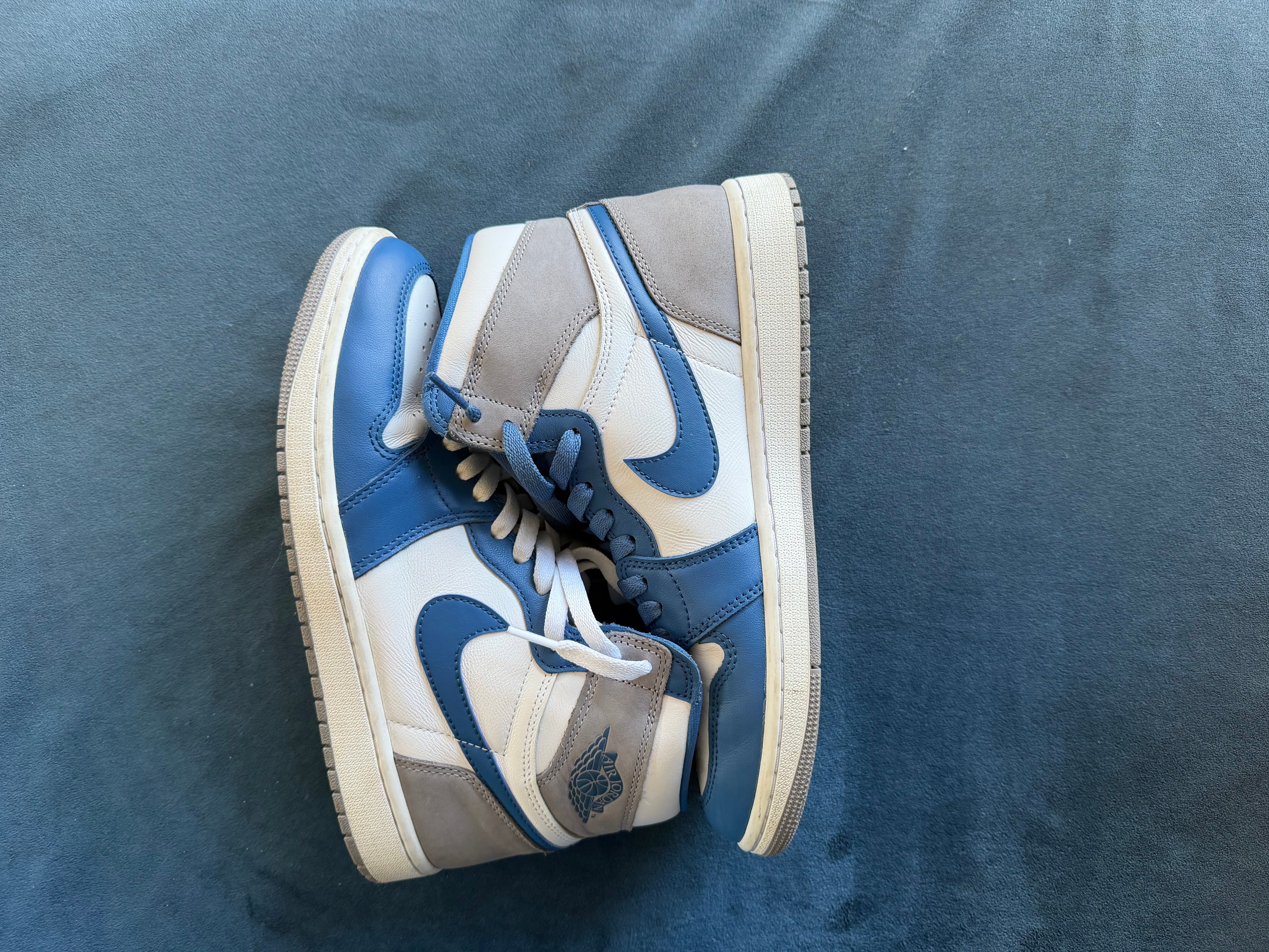 JORDAN 1 RETRO HIGH OG ( ROYAL BLUE & GRAY)